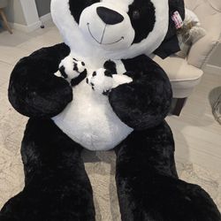 Giant Panda With Babies, Brand New TAG ATTACHED