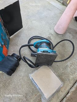 Makita Electric sander Like New $40 Price FIRM// SEMINUEVA PRECIO FIRME $40