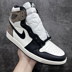 Air Jordan 1 Retro High OG 'Dark Mocha'