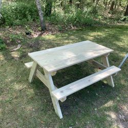 Kids Picnic Table 