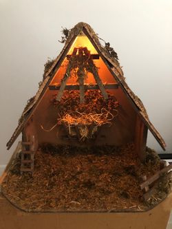 Lighted Italian Nativity Stable/Crèche. Display a small or Large Size Nativity Set. LARGE SIZE  SEE COMPLETE DESCRIPTION $60
