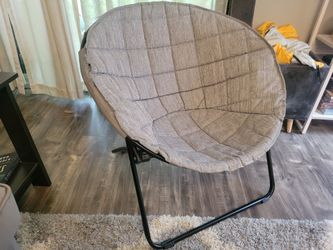 Folding Saucer Chair