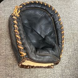 Rawlings Old Baseball Glove