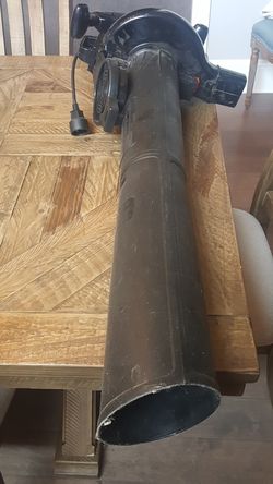 Black and Decker blower