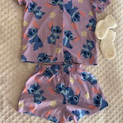 Children's costume with socks!