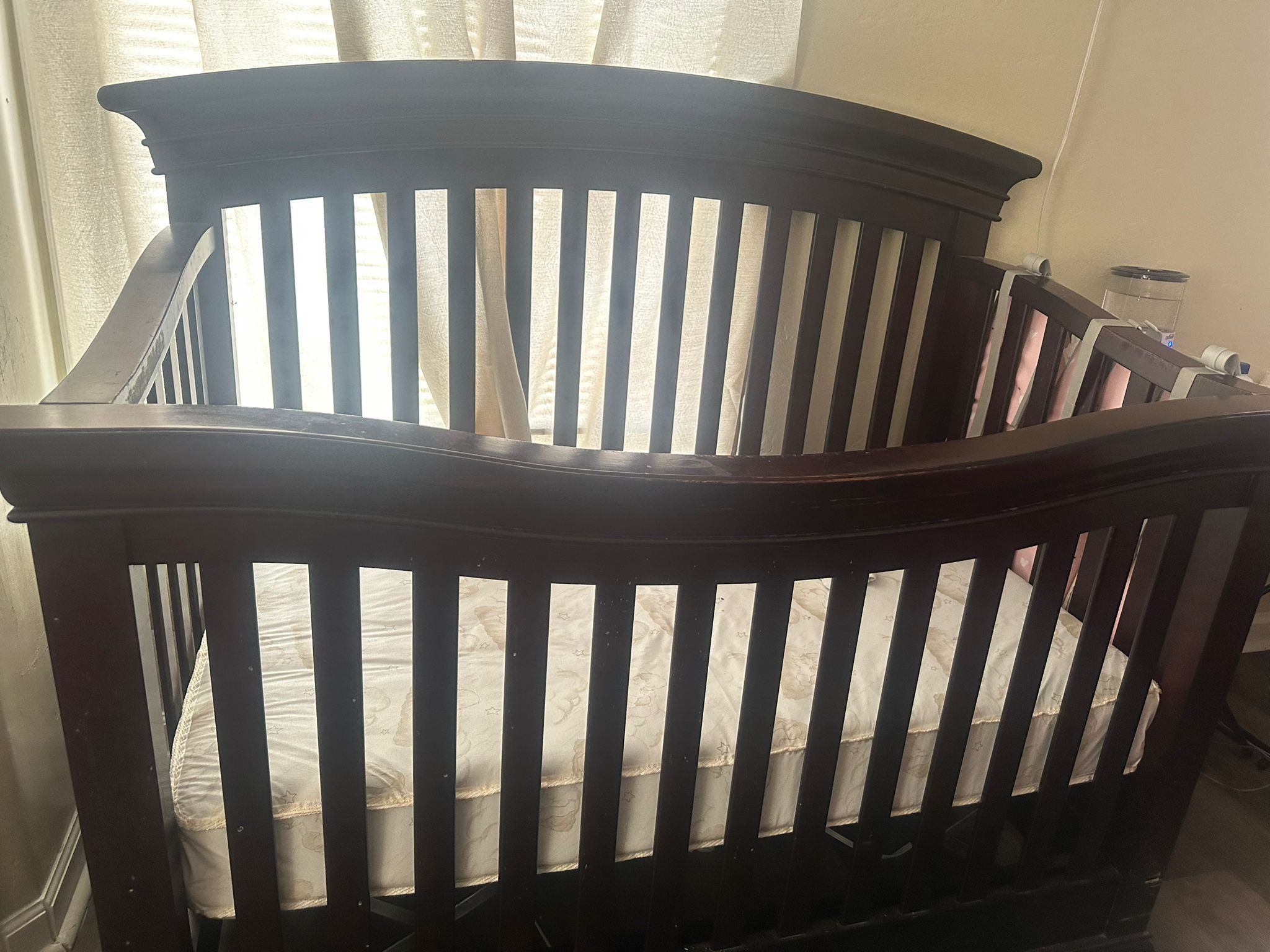 I sell crib