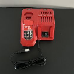 $50 New Milwaukee Rapid Charger (18-Volt / 12-Volt)