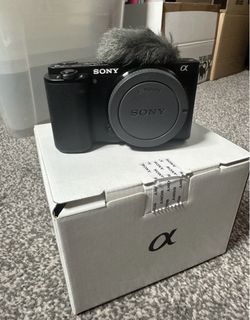 Sony ZV-E10 Mirrorless 4k Vlogging Camera Body Only