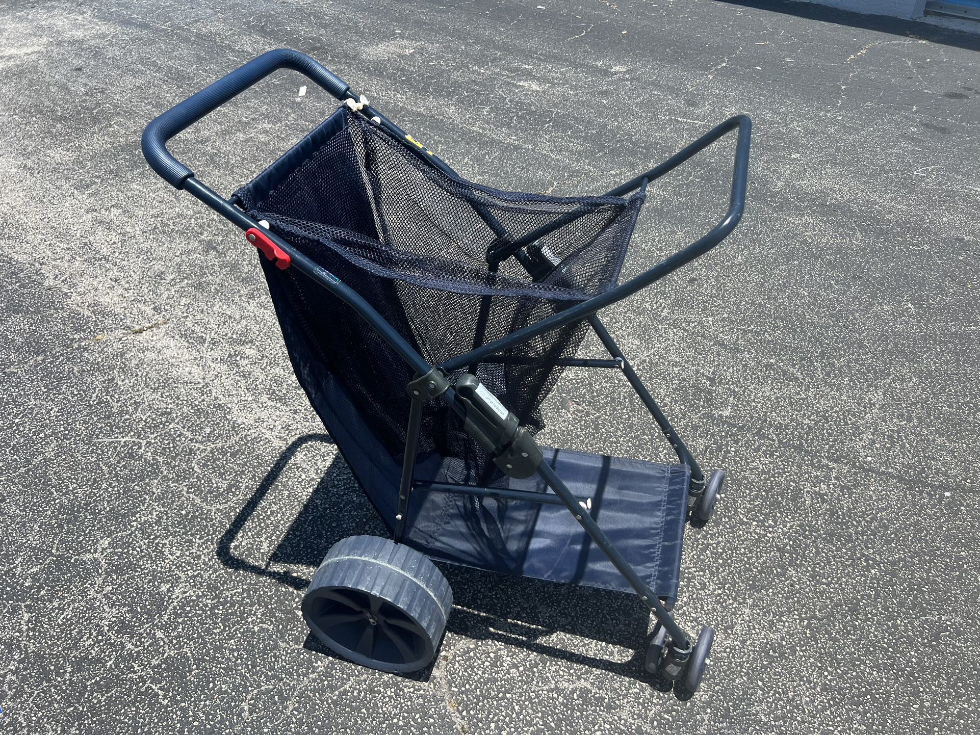 Rio Brands Rio Beach Wonder Wheeler Wide Beach Cart All Terrain Buggy! Great condition!