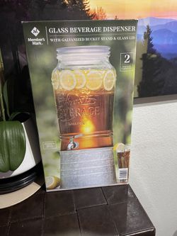 2 Gallon Beverage Dispenser New In Box