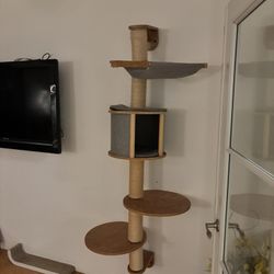 WALL MOUNT CAT TREE - Stylish Decor