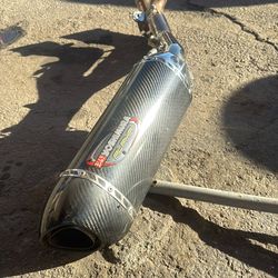 Yoshimura Street Alpha Slip On Exhaust w/ Carbon Works Muffler Yoshimura