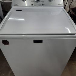 LIKE NEW!!!! MAYTAG 4.5 CU FT HIGH EFFICIENCY TOP LOAD WASHER