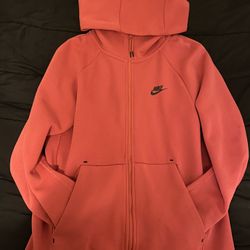 Pink Men’s Nike Sportswear Tech Fleece