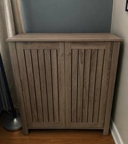 Storage/Show Cabinet