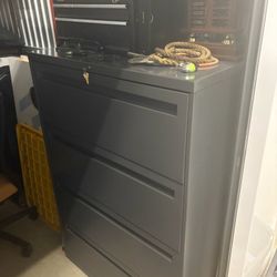 HON file cabinet EUC