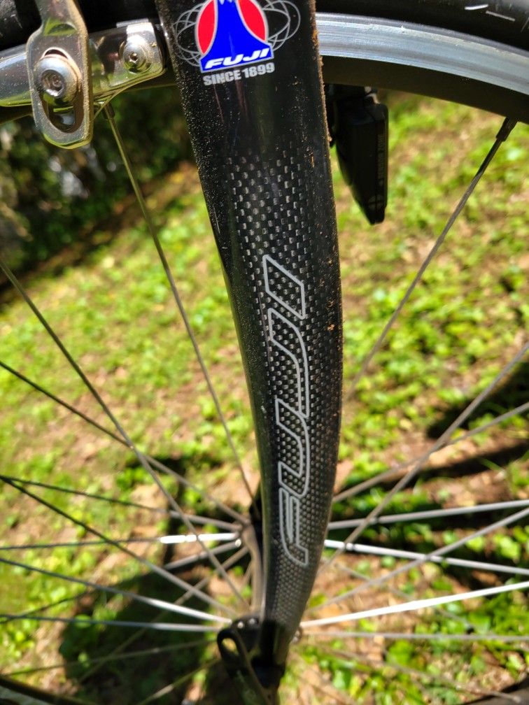 ROAD BIKE----FUJI COMPACT