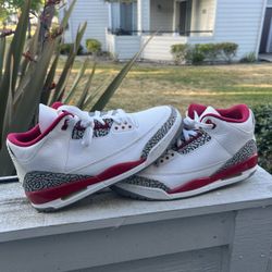 Jordan Retro Fire Red - 10.5