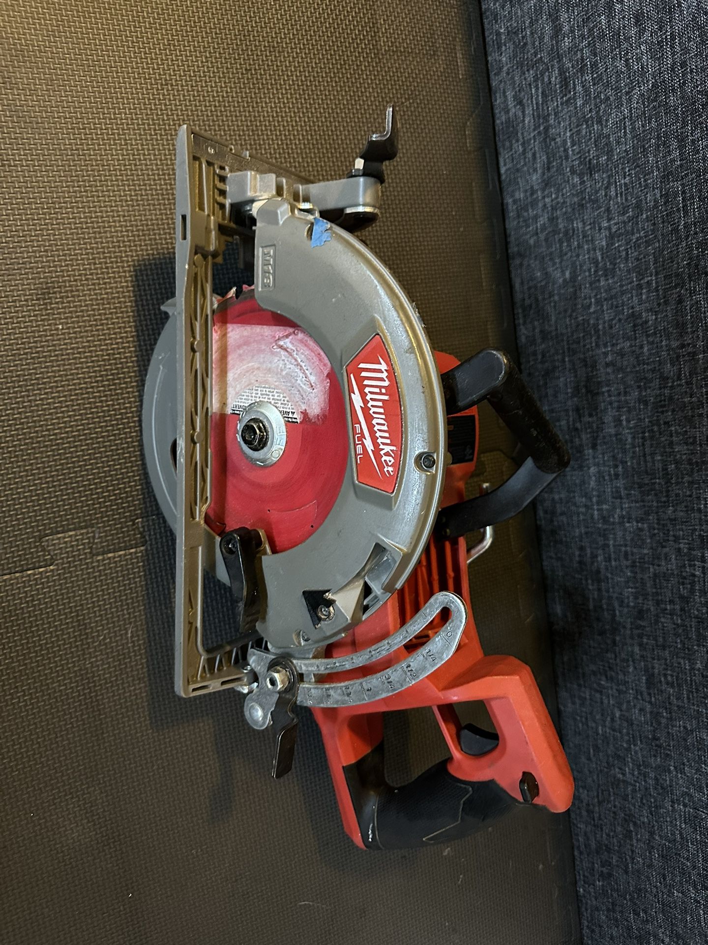 Milwaukee Circular Saw