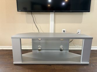 TV Stand 48 Inches Long (PICK UP ONLY)