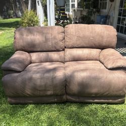 Reclining Couch 
