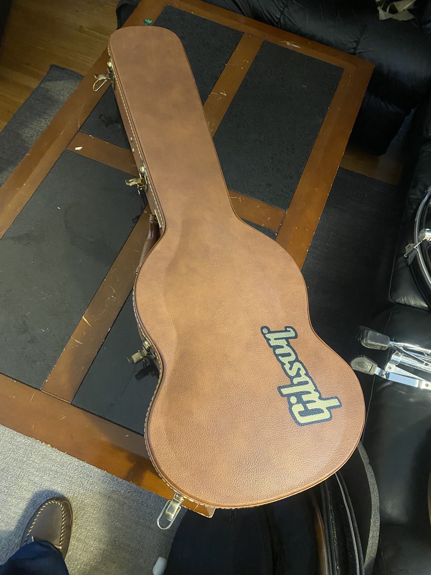 Make Offer: Gibson SG Guitar Case in perfect condition.