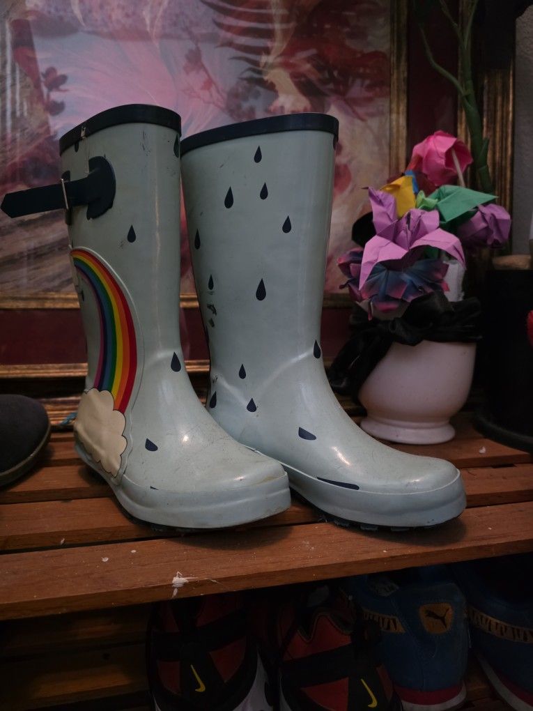 Rain boots