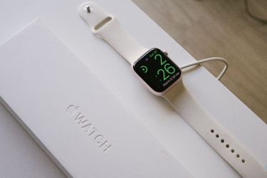 Apple Watch Series 9 45mm with LTE