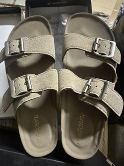 Size 7 Brand New