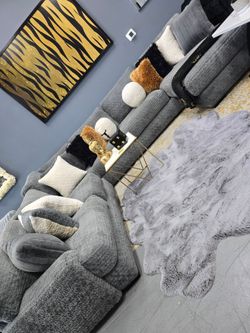 ✨️XL Sectional Sofas✨️ Furniture Queen Bedrooms, Dining Avail