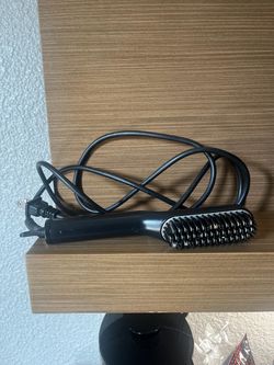 Beard straightener