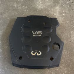 G35 Engine Cover Black