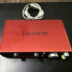 Focusrite Scarlett 2i2 (1st Gen) USB Audio Interface