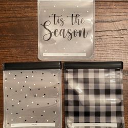 ‼️ Brand New 3 Pack Reusable Storage Bags Tis the Season Message If Interested ‼️