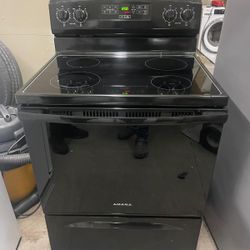 Amana Black Stove 