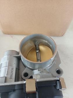 Throttle Body - Compatible with 2008-2012 Chevy Malibu 2.4L 4-Cylinder