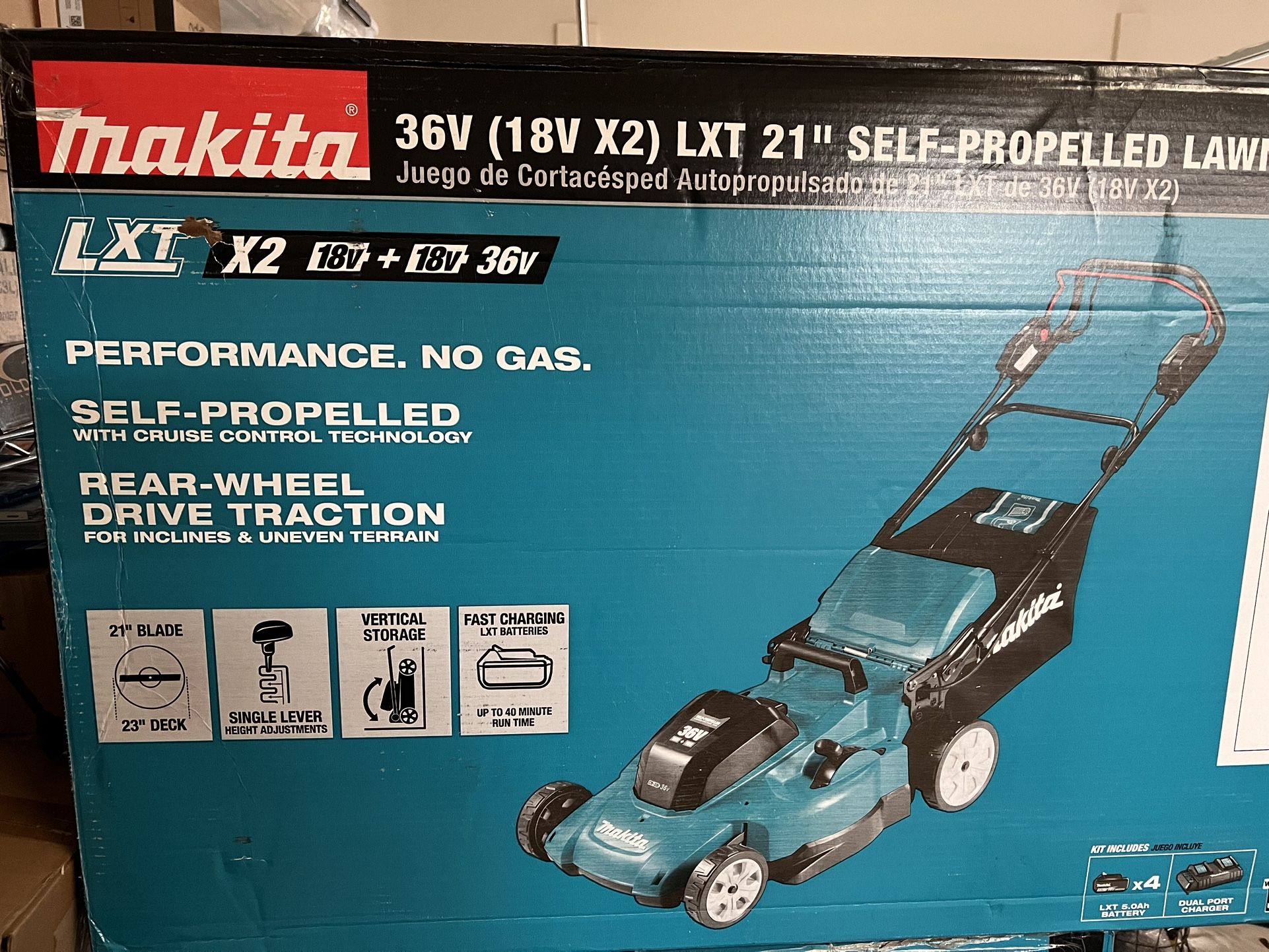 Makita LawnMower Lawn Mower / Cortadora De zacate - 36v (18v x 2) LXT - Nueva / New (Tool Only)