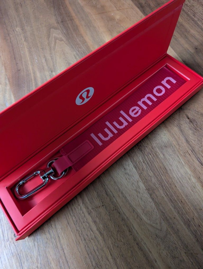 NIB LULULEMON Never Lost Keychain - Red (not sold on stores)