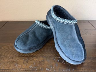 UGG Youth Shoes