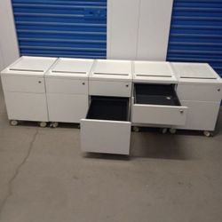 Metal File Cabinet Letter Or Legal Size 