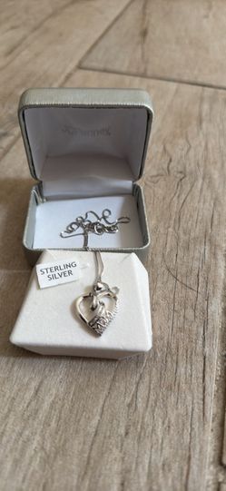 JCPenney Sterling, silver heart Mom pendant necklace