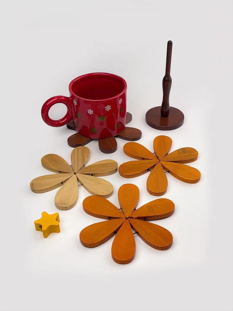 Wooden Christmas Tree Trivet Set: Holiday Coasters, Heat Resistant