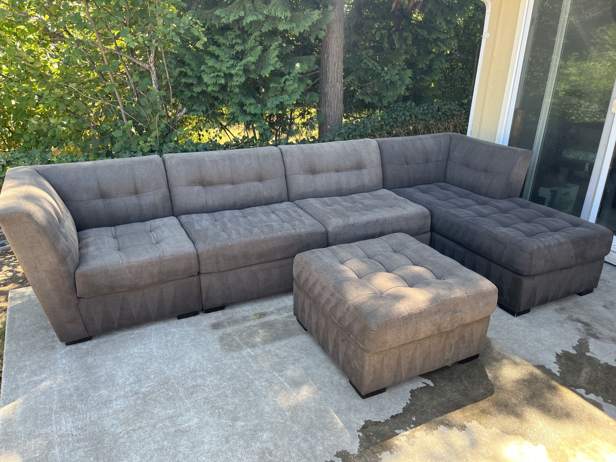 Grey Sectional Modular Costco Couch & Bed Free Delivery!! for Sale in
