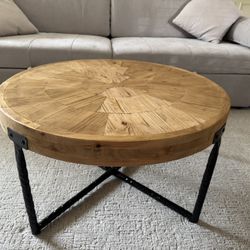 Coffee Table (99% New)