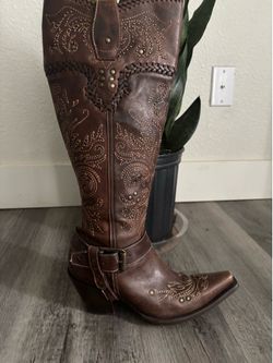 Women’s Corral Boots G1116 Size 8M