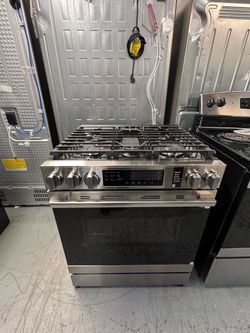 Samsung slide-in Gas stove