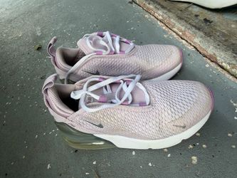 Girls shoes
