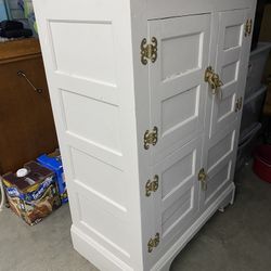 19th Century Icebox (Ice Closet)