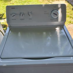 washer for sale 200 30 DAY warranty delivery available also do repairs 
