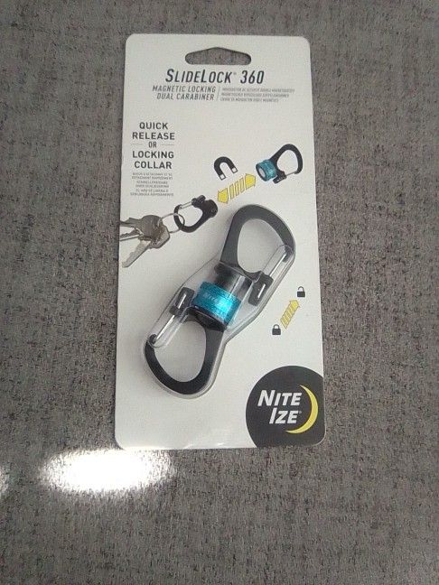 Magnetic Dual Carabiner 